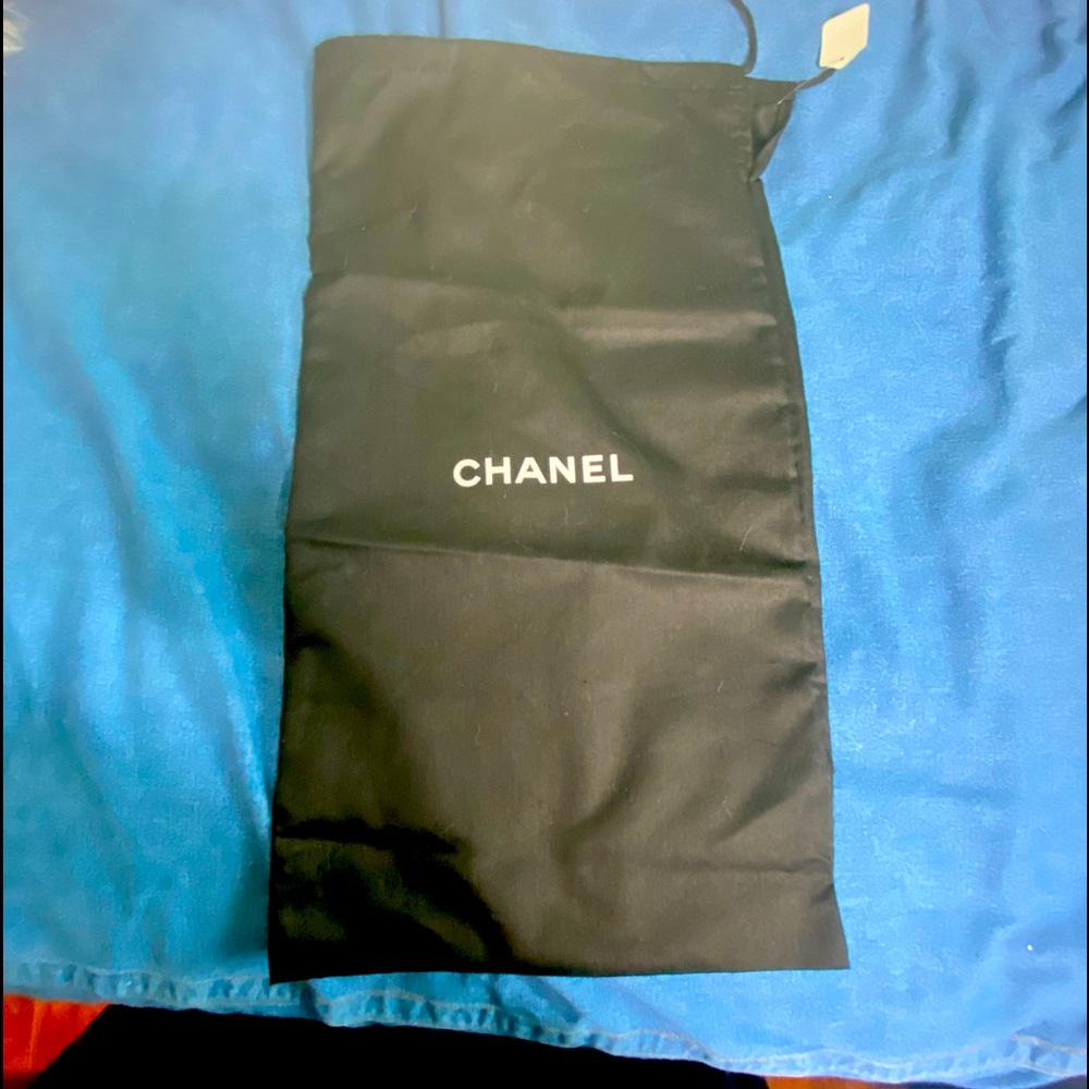 21”x11” Chanel dust bag